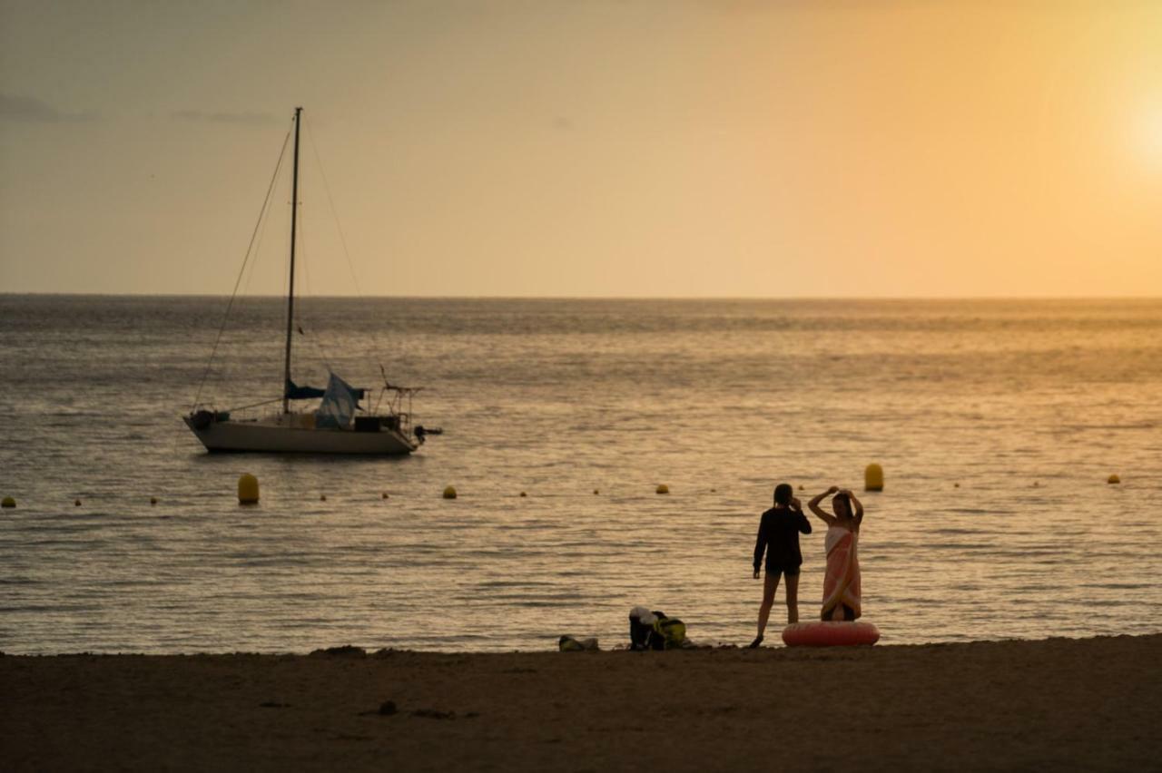 Comodoro Estudio Vista Mar Explotaciones Ravel Arona  Dış mekan fotoğraf