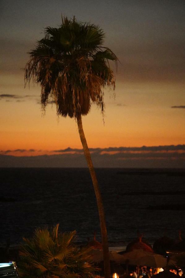Comodoro Estudio Vista Mar Explotaciones Ravel Arona  Dış mekan fotoğraf